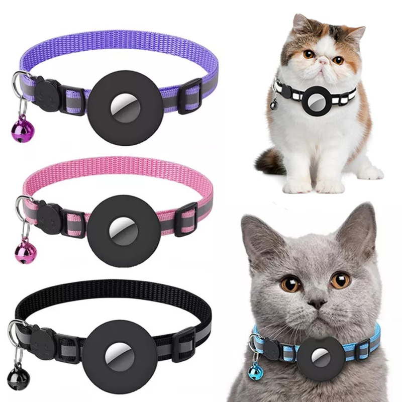 Reflective pet collar with tracker holder