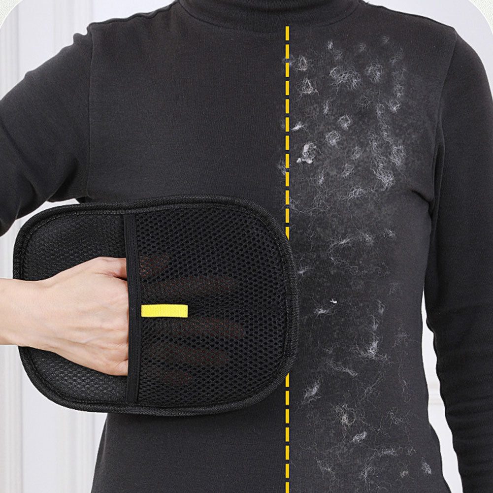 LAJVERO grooming mitt detail